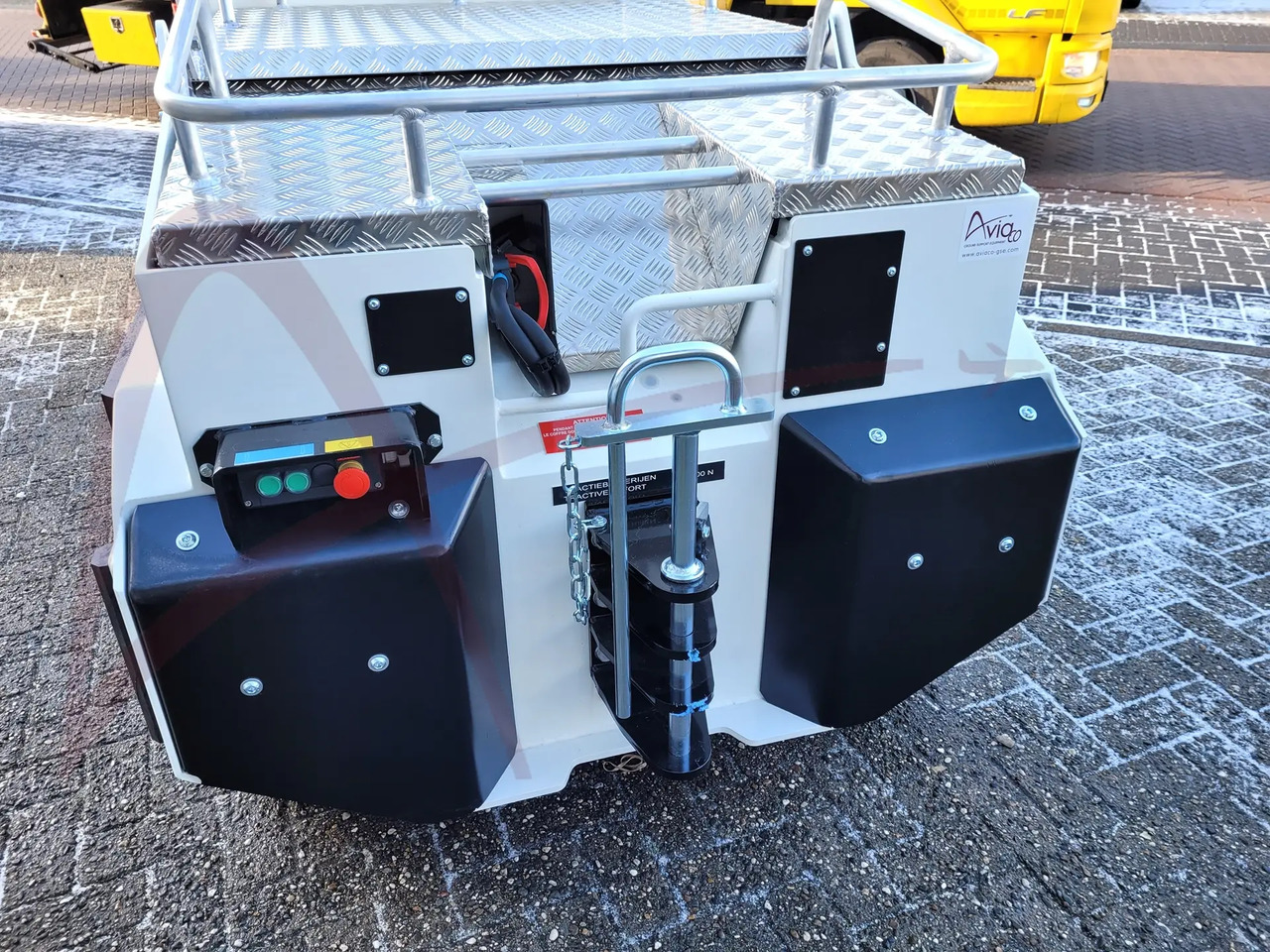 CHARLATTE T135 EVO - טרקטור כבודה: תמונה 5 CHARLATTE T135 EVO - טרקטור כבודה: תמונה 5