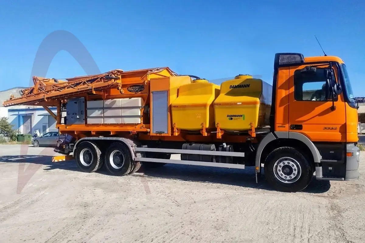 DAMMANN FEA 6024 - רכב להפשרה של מטוסים: תמונה 1 DAMMANN FEA 6024 - רכב להפשרה של מטוסים: תמונה 1