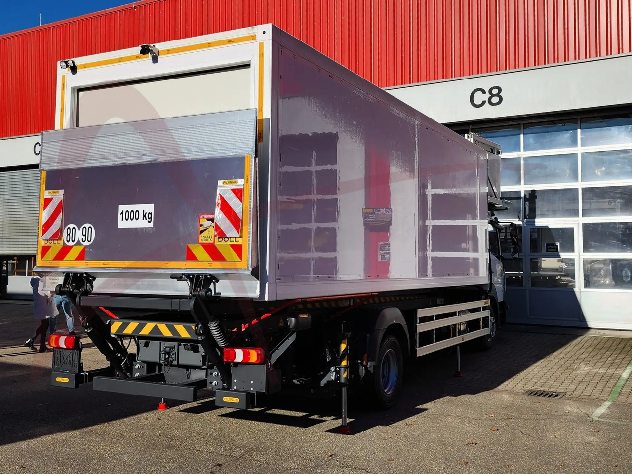 DOLL X-CLEAN M FULL SIZE Cleaning Lift - משאית שירות לשירותים: תמונה 4 DOLL X-CLEAN M FULL SIZE Cleaning Lift - משאית שירות לשירותים: תמונה 4