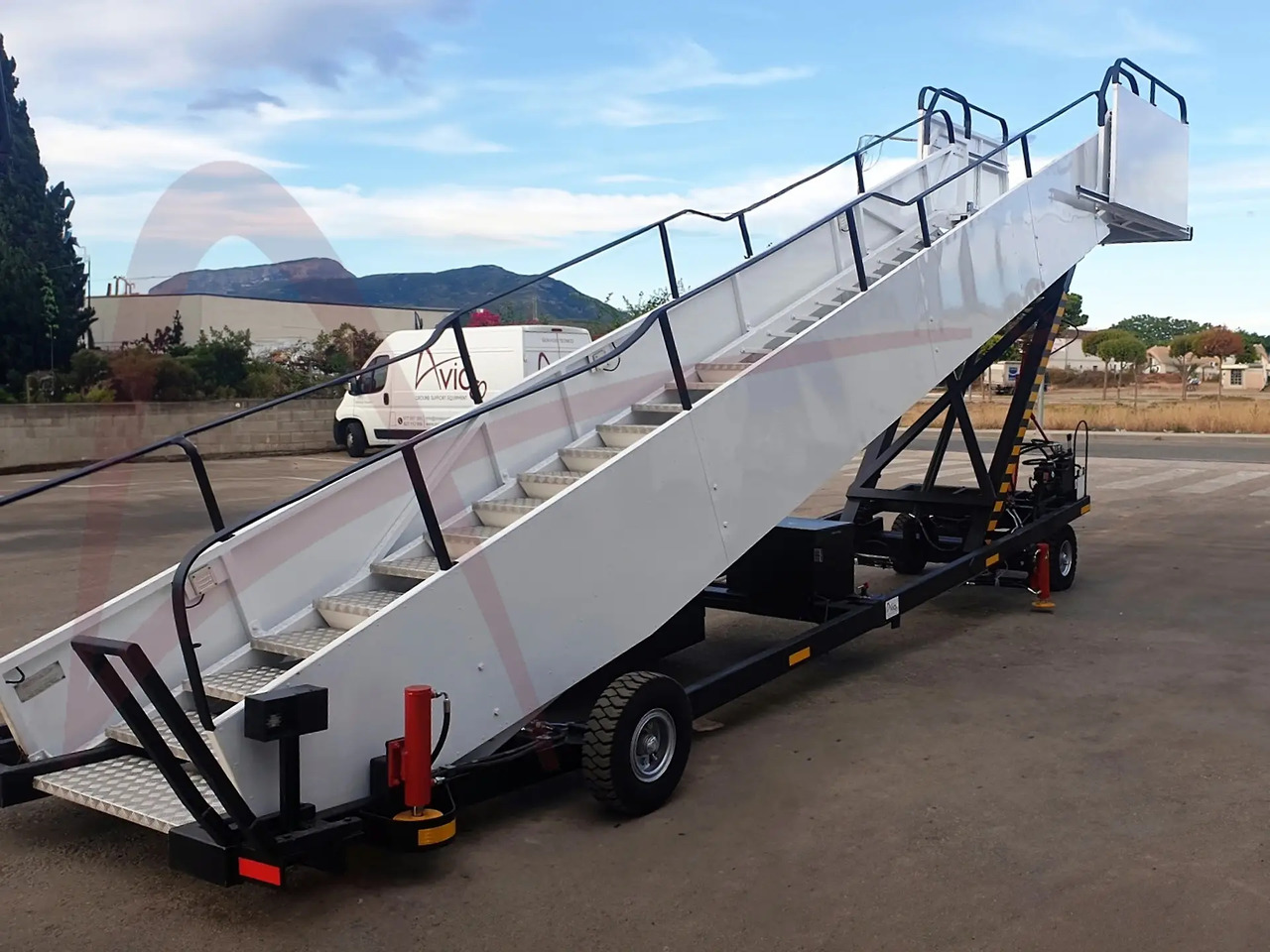 EDGHILL 480-1 - מדרגות נוסעים: תמונה 2 EDGHILL 480-1 - מדרגות נוסעים: תמונה 2