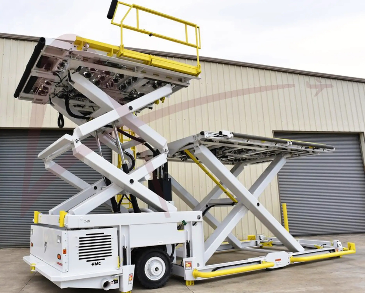 FMC COMMANDER 15U - מעמיס מטען למטוסים: תמונה 2 FMC COMMANDER 15U - מעמיס מטען למטוסים: תמונה 2
