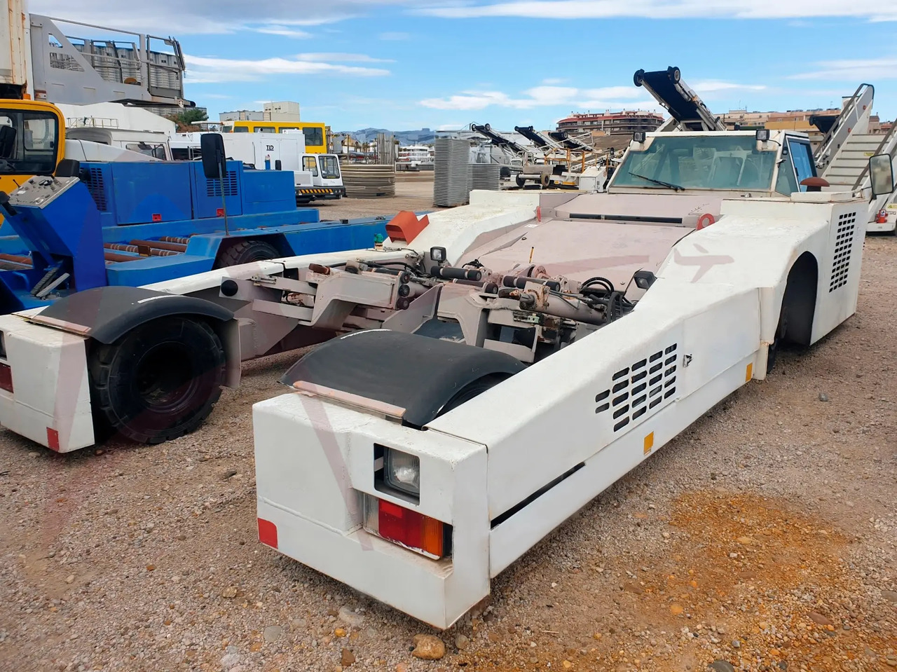 FMC PTS 3-R - טרקטור דחיפה לאחור: תמונה 2 FMC PTS 3-R - טרקטור דחיפה לאחור: תמונה 2