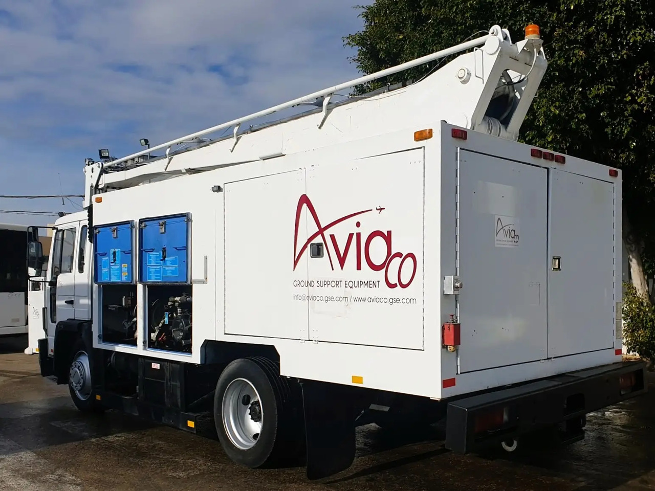 FMC SMD-1200 - רכב להפשרה של מטוסים: תמונה 1 FMC SMD-1200 - רכב להפשרה של מטוסים: תמונה 1