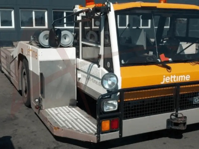 GOLDHOFER AST-2 - טרקטור דחיפה לאחור: תמונה 3 GOLDHOFER AST-2 - טרקטור דחיפה לאחור: תמונה 3