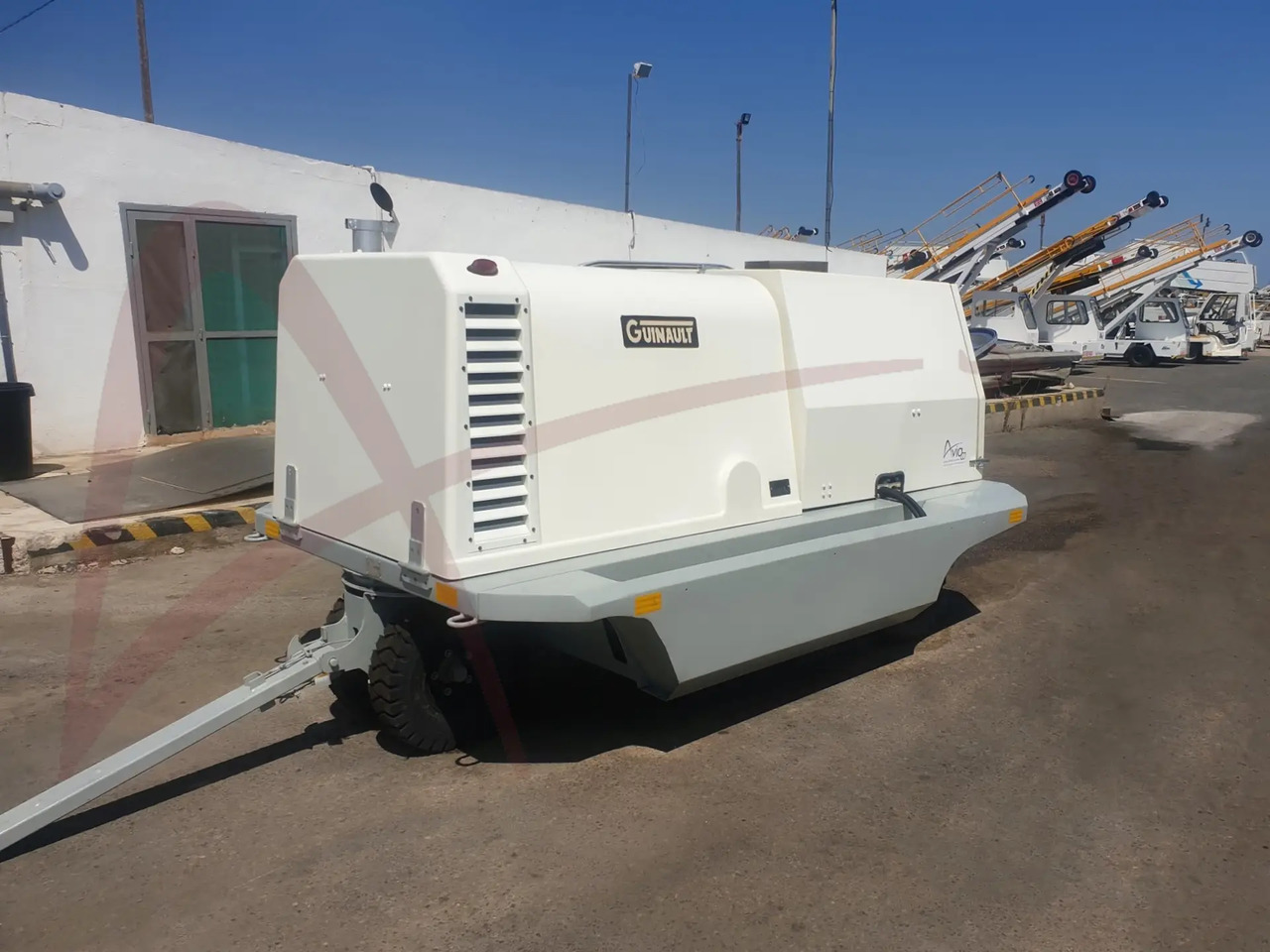 GUINAULT GA120V18D2100 - יחידה לאספקת חשמל: תמונה 1 GUINAULT GA120V18D2100 - יחידה לאספקת חשמל: תמונה 1