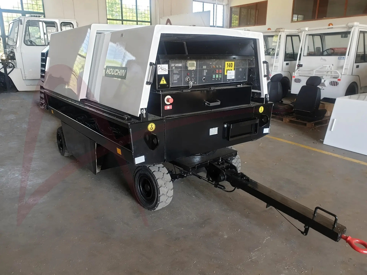 HOUCHIN C690-140 - יחידה לאספקת חשמל: תמונה 2 HOUCHIN C690-140 - יחידה לאספקת חשמל: תמונה 2