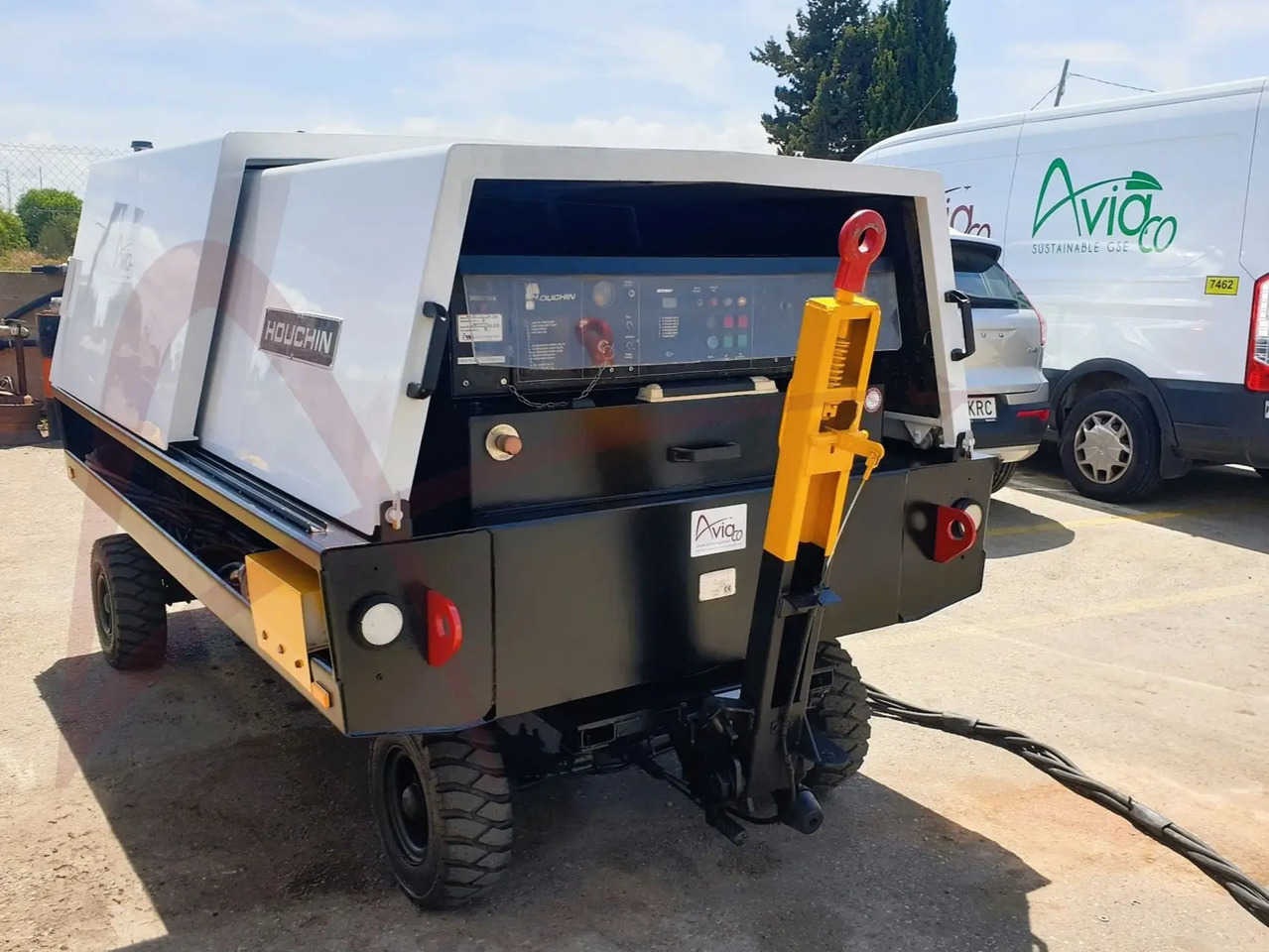 HOUCHIN C690 28 - יחידה לאספקת חשמל: תמונה 2 HOUCHIN C690 28 - יחידה לאספקת חשמל: תמונה 2