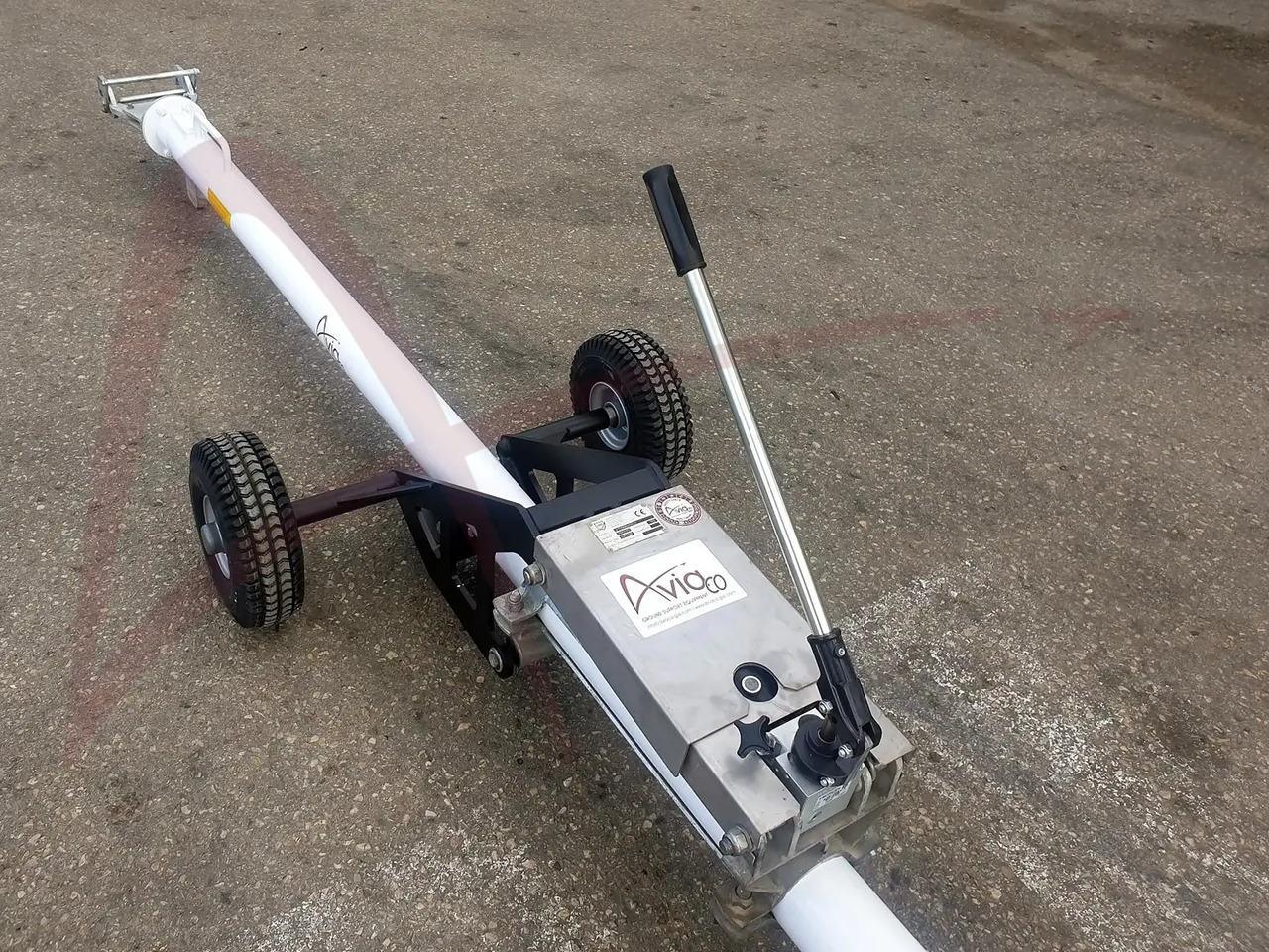 JMS J-TOW DASH8-4 - ציוד תמיכת קרקע: תמונה 3 JMS J-TOW DASH8-4 - ציוד תמיכת קרקע: תמונה 3