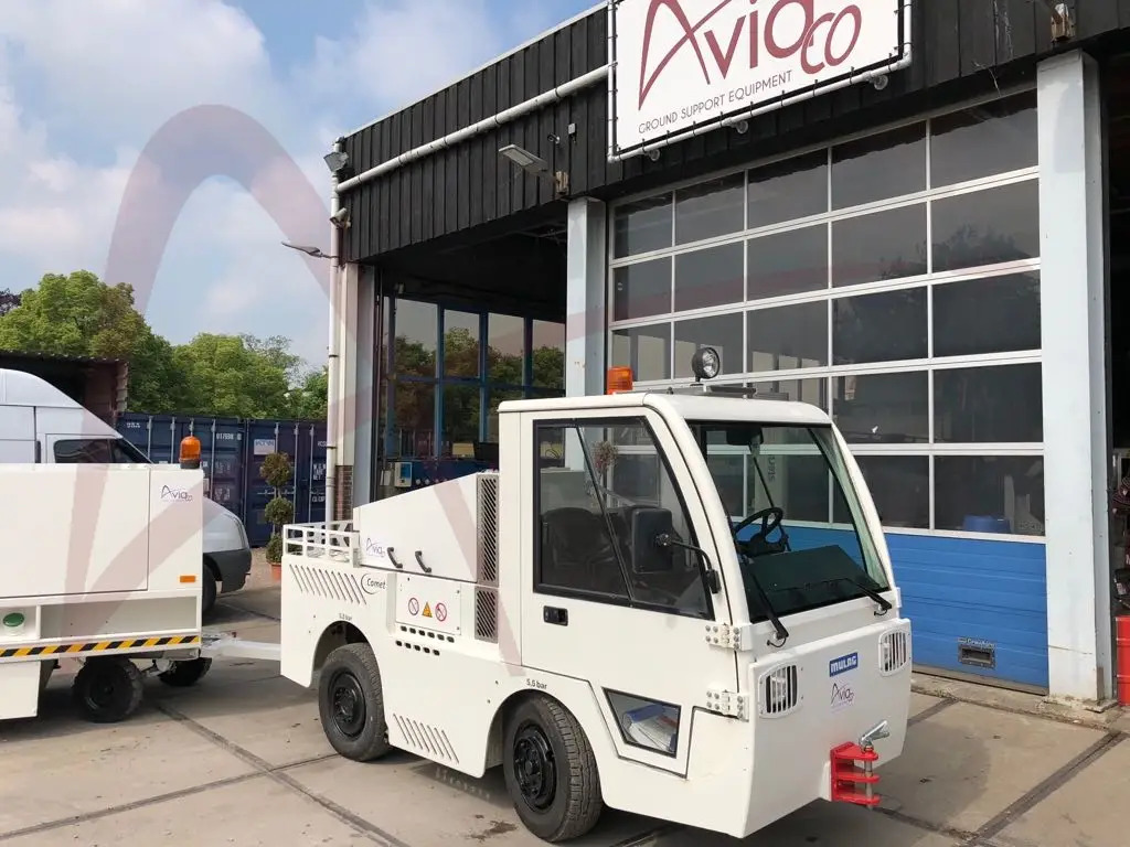 MULAG COMET 4H - טרקטור כבודה: תמונה 1 MULAG COMET 4H - טרקטור כבודה: תמונה 1