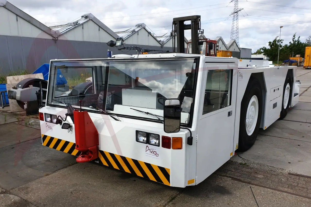 SCHOPF F396E - טרקטור דחיפה לאחור: תמונה 5 SCHOPF F396E - טרקטור דחיפה לאחור: תמונה 5