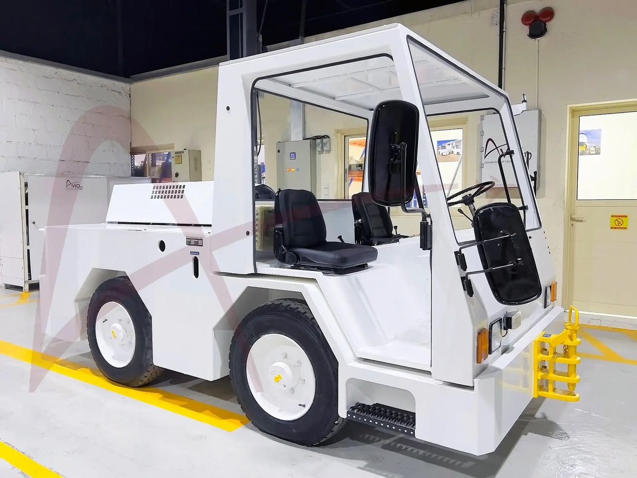 SCHOPF F59 - טרקטור דחיפה לאחור: תמונה 1 SCHOPF F59 - טרקטור דחיפה לאחור: תמונה 1