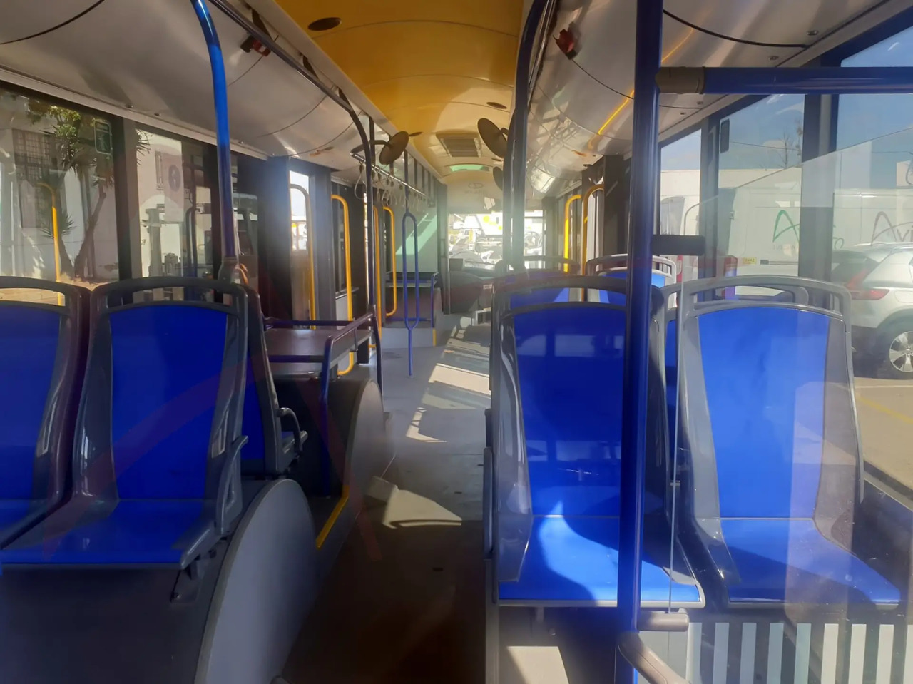 SOLARIS URBINO 15 - אוטובוס תעופתי: תמונה 5 SOLARIS URBINO 15 - אוטובוס תעופתי: תמונה 5