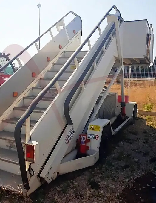TEMG TG2244 - מדרגות נוסעים: תמונה 1 TEMG TG2244 - מדרגות נוסעים: תמונה 1