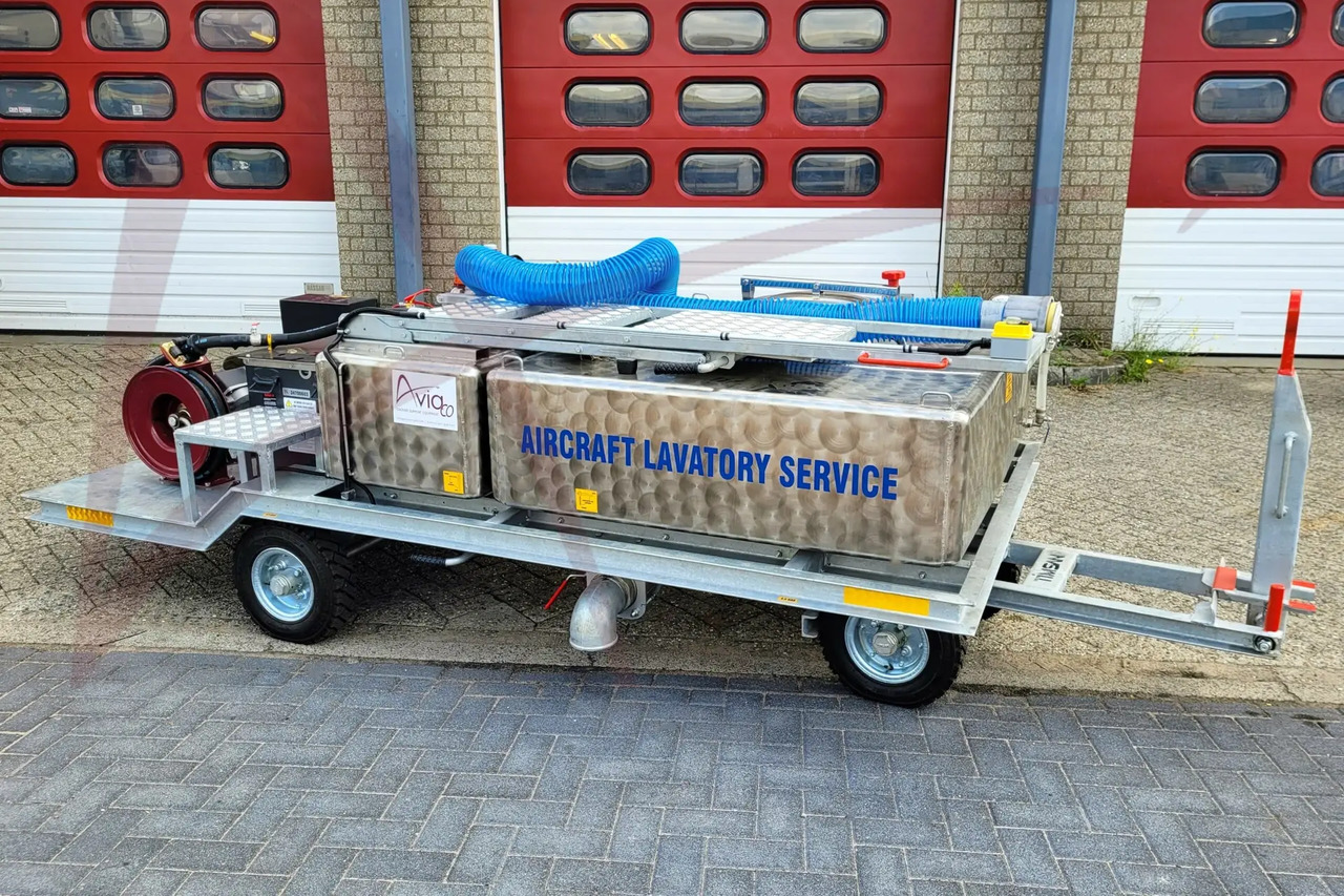 TIMSAN LSC300/700E - משאית שירות לשירותים: תמונה 1 TIMSAN LSC300/700E - משאית שירות לשירותים: תמונה 1