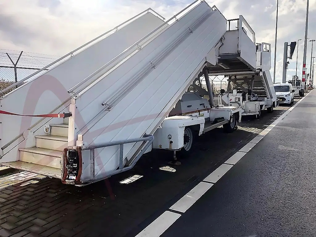 TLD ABS-580-E - מדרגות נוסעים: תמונה 2 TLD ABS-580-E - מדרגות נוסעים: תמונה 2