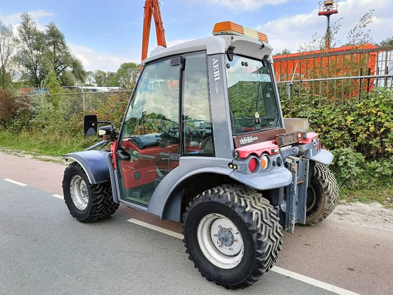 Aebi TT280 werktuigdrager maaier laag zwaartepunt - קרון נגרר חקלאי: תמונה 3 Aebi TT280 werktuigdrager maaier laag zwaartepunt - קרון נגרר חקלאי: תמונה 3