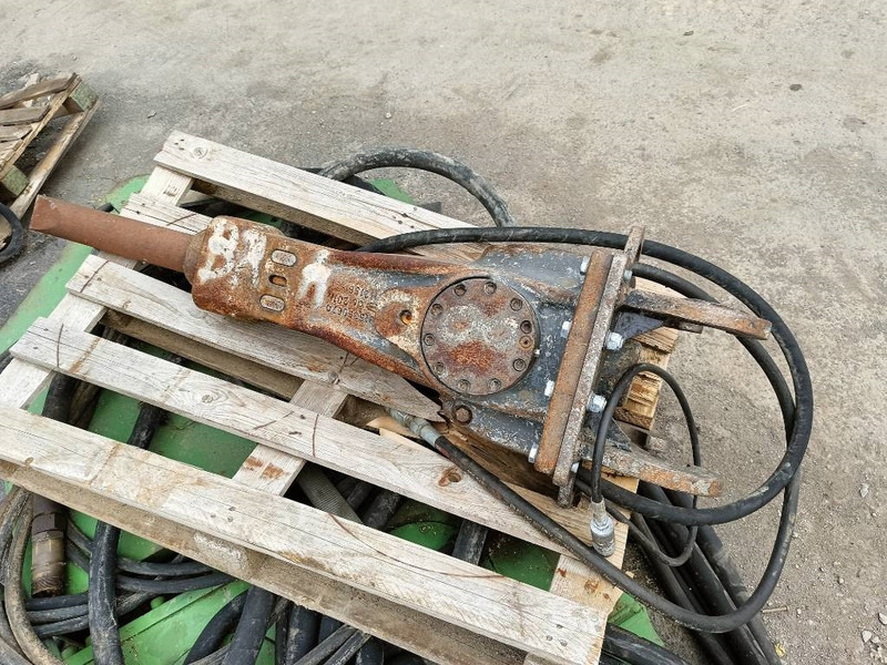 Atlas-Copco HS35U 248 kg hamer breker brokk husqvarna 8 cm - פטיש הידרולי עבור מכונת בנייה: תמונה 1 Atlas-Copco HS35U 248 kg hamer breker brokk husqvarna 8 cm - פטיש הידרולי עבור מכונת בנייה: תמונה 1