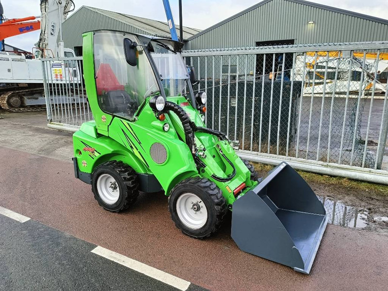 Avant M420 MSDNT mini shovel loader lader 980 kg CE - מעמיס רצועות קומפקטי: תמונה 3 Avant M420 MSDNT mini shovel loader lader 980 kg CE - מעמיס רצועות קומפקטי: תמונה 3