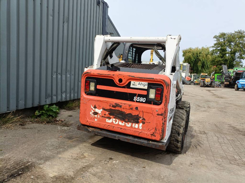 Bobcat s590 schranklader skid steer loader bucket, forks - מעמיס היגוי החלקה: תמונה 5 Bobcat s590 schranklader skid steer loader bucket, forks - מעמיס היגוי החלקה: תמונה 5