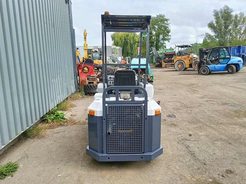 Captok CK - S30T shovel loader minishovel wiellader - מעמיס רצועות קומפקטי: תמונה 4 Captok CK - S30T shovel loader minishovel wiellader - מעמיס רצועות קומפקטי: תמונה 4