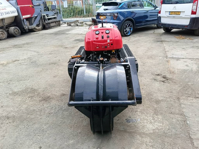 HT 400 remote controlled tracked robot mower / tracto - מכסחה: תמונה 5 HT 400 remote controlled tracked robot mower / tracto - מכסחה: תמונה 5