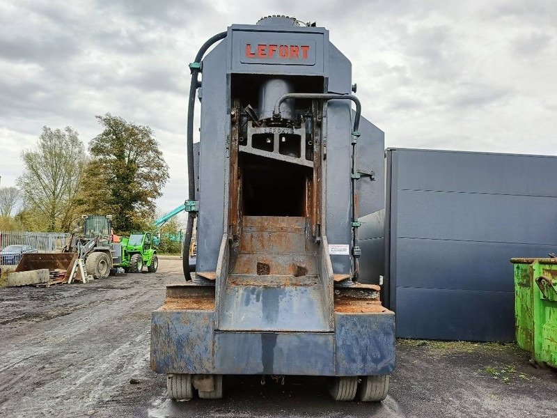 Lefort 420 500 shear baler Schere Konkeror Konqueror - מכונה חקלאית: תמונה 4 Lefort 420 500 shear baler Schere Konkeror Konqueror - מכונה חקלאית: תמונה 4