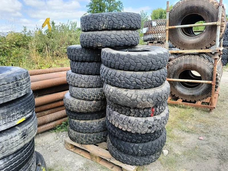 Michelin 6,50 R16 C 7,00R16 C 22/100R16 255/100R16 banden l - גלגלים וצמיגים עבור מכונת בנייה: תמונה 4 Michelin 6,50 R16 C 7,00R16 C 22/100R16 255/100R16 banden l - גלגלים וצמיגים עבור מכונת בנייה: תמונה 4