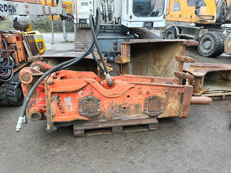 NPK E 210 GH9 hamer hammer hydraulic 18-25 ton 2000 - פטיש הידרולי עבור מכונת בנייה: תמונה 1 NPK E 210 GH9 hamer hammer hydraulic 18-25 ton 2000 - פטיש הידרולי עבור מכונת בנייה: תמונה 1