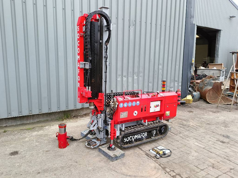 Socomafor 10 micro piling rig hei machine boor dri - נהג קורה: תמונה 1 Socomafor 10 micro piling rig hei machine boor dri - נהג קורה: תמונה 1