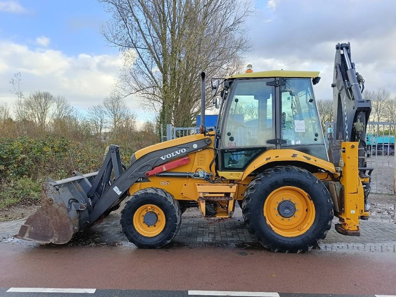 Volvo BL 61 + graaflaad combinatie backhoe loader lader - מחפרון: תמונה 1 Volvo BL 61 + graaflaad combinatie backhoe loader lader - מחפרון: תמונה 1