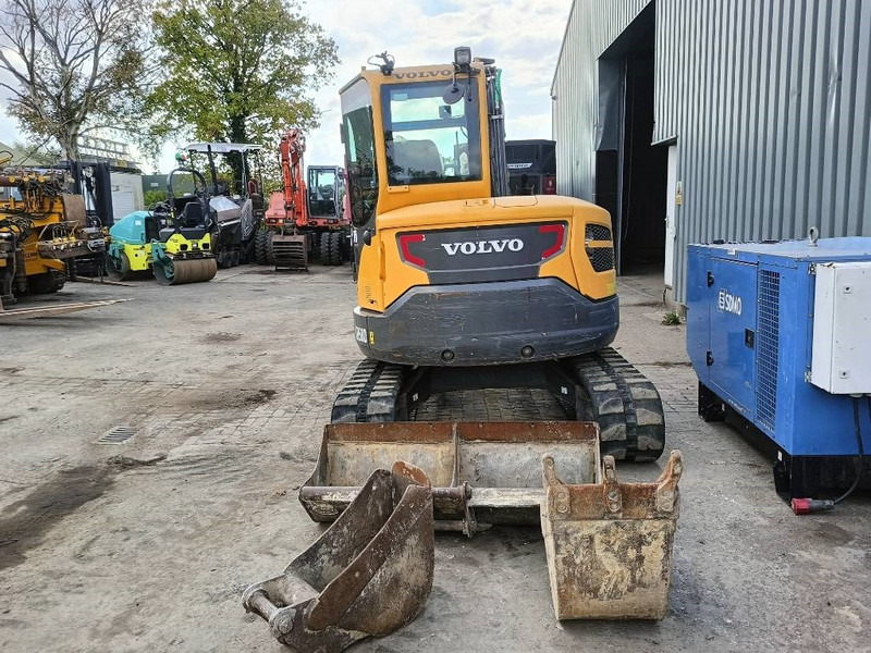 Volvo ECR 58 D rups graafmachine tracked excavator bagge - מיני מחפר: תמונה 3 Volvo ECR 58 D rups graafmachine tracked excavator bagge - מיני מחפר: תמונה 3