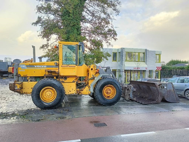 Volvo L 70 C shovel wiellader loader shovel + 3 bakken - מעמיס גלגלים: תמונה 5 Volvo L 70 C shovel wiellader loader shovel + 3 bakken - מעמיס גלגלים: תמונה 5