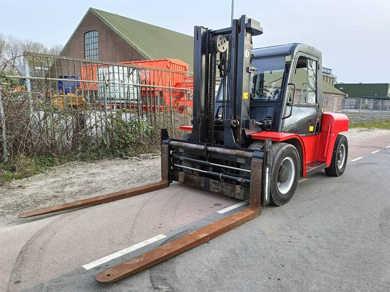 YTO CPCD100 10 ton heftruck diesel forklift stapler - מלגזת סולר: תמונה 1 YTO CPCD100 10 ton heftruck diesel forklift stapler - מלגזת סולר: תמונה 1