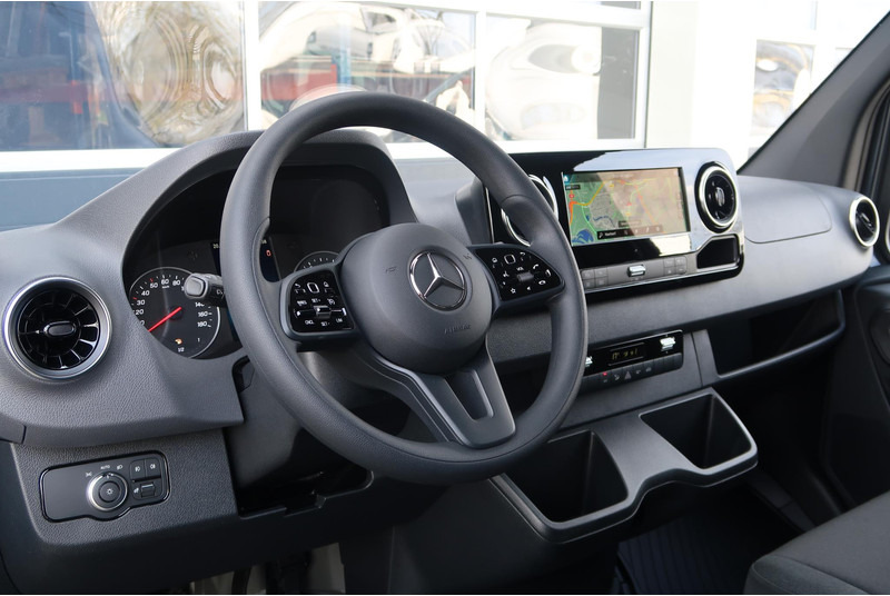 Mercedes-Benz Sprinter 317 CDI L2H2 RWD BPM VRIJ/ AUT/ 3.5T/ LED/ CAMERA/ MBUX/ CRUISE/ CLIMA - כלי רכב מסחרי עם לוח: תמונה 2 Mercedes-Benz Sprinter 317 CDI L2H2 RWD BPM VRIJ/ AUT/ 3.5T/ LED/ CAMERA/ MBUX/ CRUISE/ CLIMA - כלי רכב מסחרי עם לוח: תמונה 2