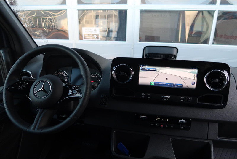 Mercedes-Benz Sprinter 519 CDI L2H1 AUT/ N2/ 5T/ ACC/ CAMERA/ MBUX GR/ TREKHAAK - כלי רכב מסחרי עם לוח: תמונה 5 Mercedes-Benz Sprinter 519 CDI L2H1 AUT/ N2/ 5T/ ACC/ CAMERA/ MBUX GR/ TREKHAAK - כלי רכב מסחרי עם לוח: תמונה 5