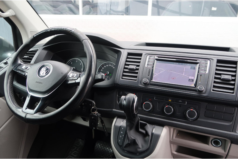Volkswagen Transporter 2.0 TDI L1H1 Highline AUT/ LED/ ACC/ 2X DEUR/ NAVI/ AIRCO/ TREKHAAK - כלי רכב מסחרי קטן: תמונה 5 Volkswagen Transporter 2.0 TDI L1H1 Highline AUT/ LED/ ACC/ 2X DEUR/ NAVI/ AIRCO/ TREKHAAK - כלי רכב מסחרי קטן: תמונה 5