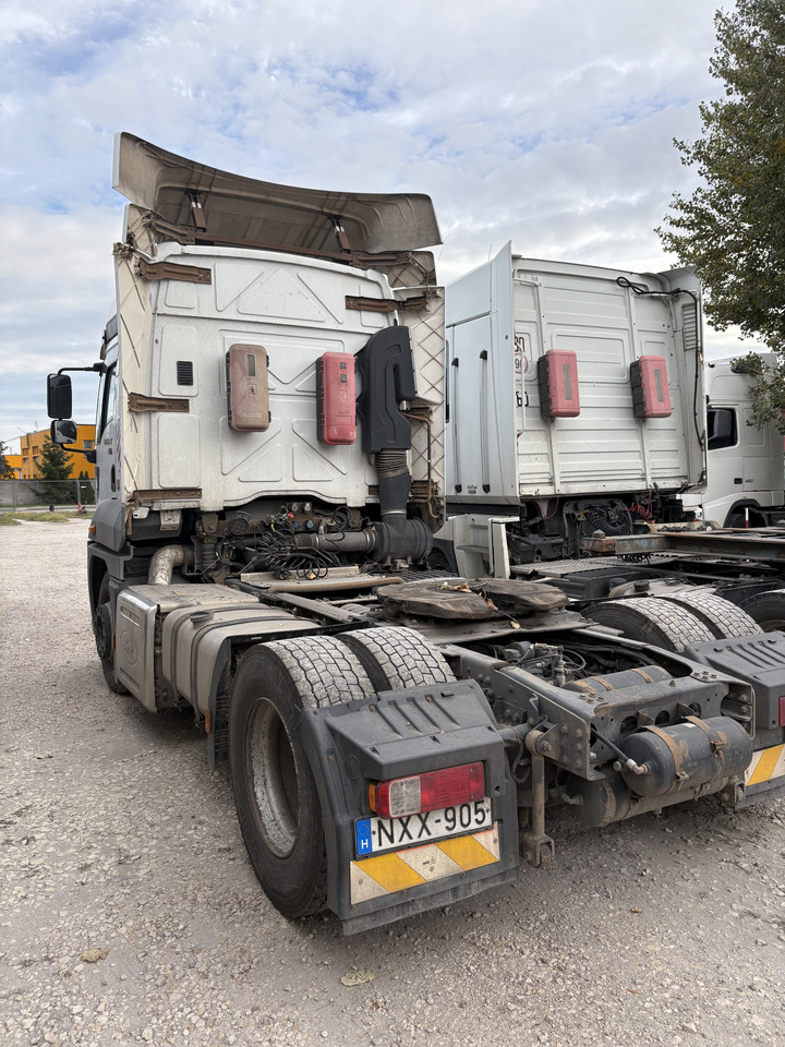 FORD 18.480 EURO6 automatic 4x2 300.000km 2unite - יחידת טרקטור: תמונה 3 FORD 18.480 EURO6 automatic 4x2 300.000km 2unite - יחידת טרקטור: תמונה 3