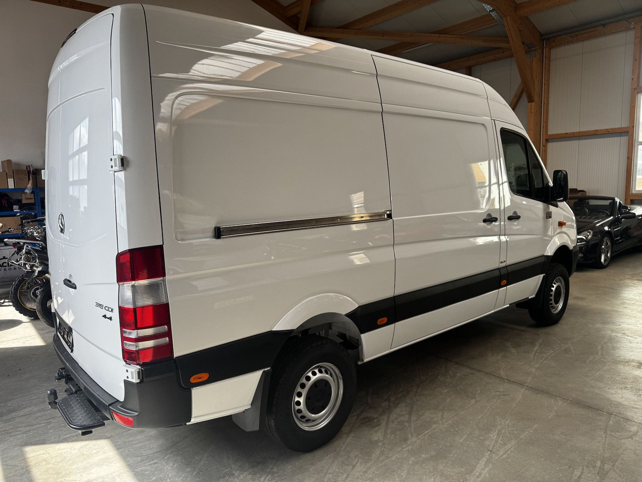 Mercedes-Benz Sprinter 319 CDI 4x4 3.0 V6 Untersetzung 1a! - כלי רכב מסחרי עם לוח: תמונה 5 Mercedes-Benz Sprinter 319 CDI 4x4 3.0 V6 Untersetzung 1a! - כלי רכב מסחרי עם לוח: תמונה 5