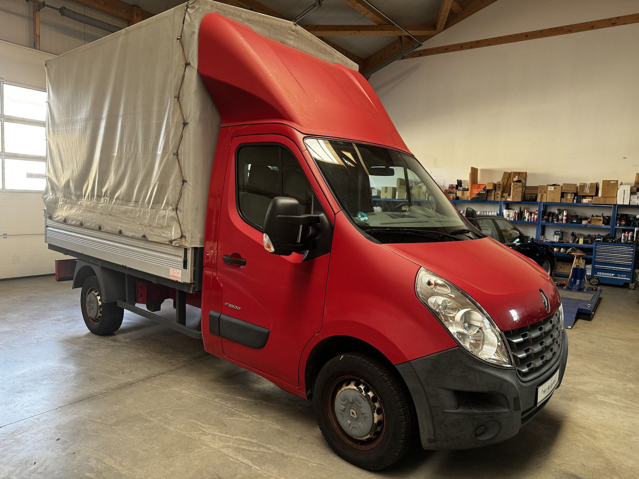 Renault Master 2.3 HDI L2 Pritsche Plane - כלי רכב מסחרי עם וילונות צד: תמונה 1 Renault Master 2.3 HDI L2 Pritsche Plane - כלי רכב מסחרי עם וילונות צד: תמונה 1