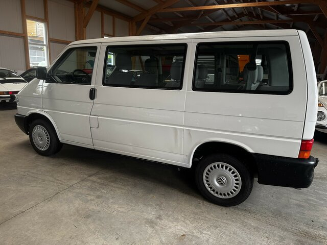 VW T4 Caravelle 2.5 TDI Syncro Sperre 1. Hand! - מכונית: תמונה 2 VW T4 Caravelle 2.5 TDI Syncro Sperre 1. Hand! - מכונית: תמונה 2