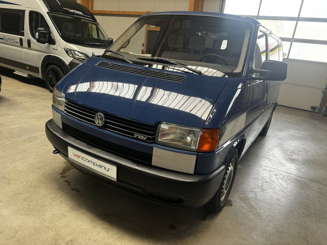 Volkswagen T4 2.5 TDI Syncro 1. Hand MwSt. awb. - רכב סטיישן: תמונה 2 Volkswagen T4 2.5 TDI Syncro 1. Hand MwSt. awb. - רכב סטיישן: תמונה 2