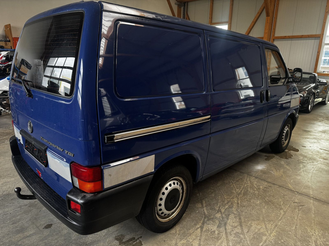 Volkswagen T4 2.5 TDI Syncro 1. Hand - כלי רכב מסחרי קטן: תמונה 5 Volkswagen T4 2.5 TDI Syncro 1. Hand - כלי רכב מסחרי קטן: תמונה 5