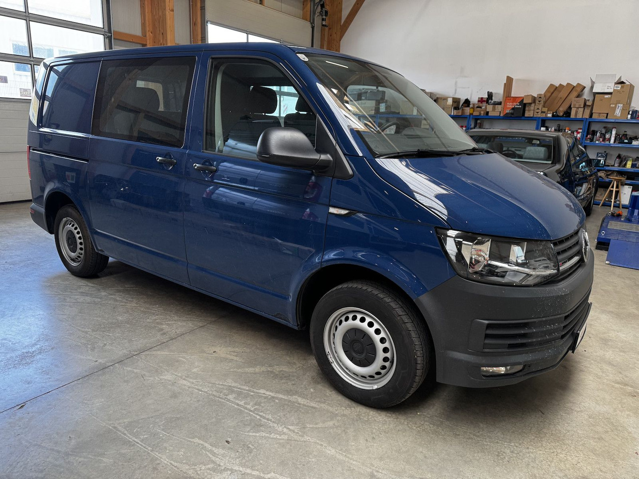 Volkswagen T6 2.0 TDI 4Motion Kasten 6-Sitzer - כלי רכב מסחרי קטן, כלי רכב מסחרי קומבי: תמונה 4 Volkswagen T6 2.0 TDI 4Motion Kasten 6-Sitzer - כלי רכב מסחרי קטן, כלי רכב מסחרי קומבי: תמונה 4