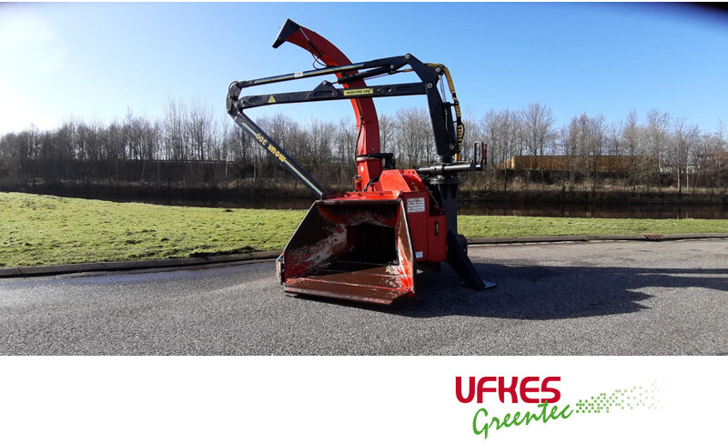 Greentec 930 / Mowi 300 - מגרסת עץ: תמונה 2 Greentec 930 / Mowi 300 - מגרסת עץ: תמונה 2