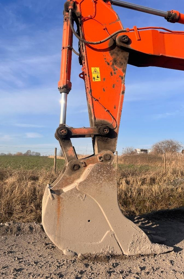 Hitachi ZX 690 LC H-6 ZX690LCR-6 - מחפר סורק: תמונה 3 Hitachi ZX 690 LC H-6 ZX690LCR-6 - מחפר סורק: תמונה 3
