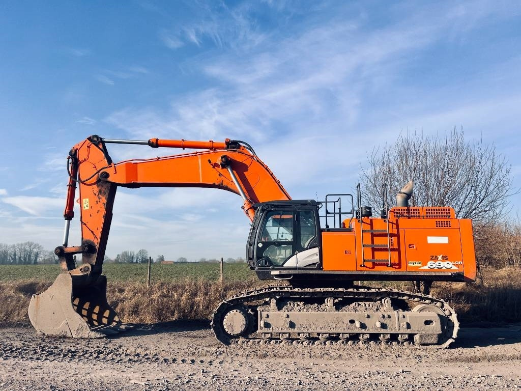Hitachi ZX 690 LC H-6 ZX690LCR-6 - מחפר סורק: תמונה 1 Hitachi ZX 690 LC H-6 ZX690LCR-6 - מחפר סורק: תמונה 1