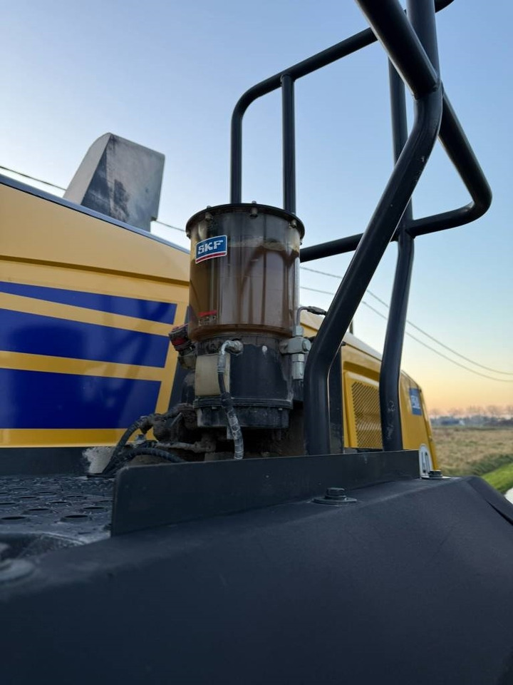 מעמיס גלגלים KOMATSU WA475-10E0: תמונה 12