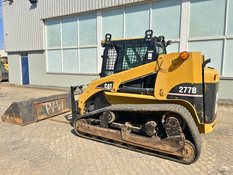 Cat 277 B 2006 - מעמיס היגוי החלקה: תמונה 4 Cat 277 B 2006 - מעמיס היגוי החלקה: תמונה 4
