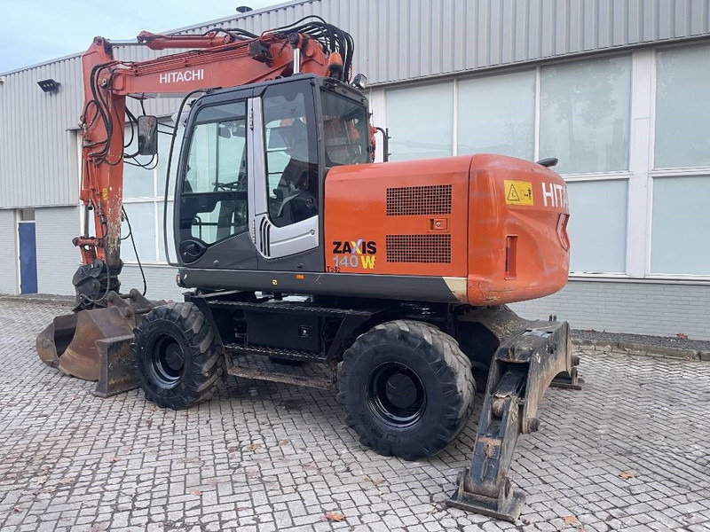 Hitachi ZX 140 W-3 - מחפר גלגלים: תמונה 4 Hitachi ZX 140 W-3 - מחפר גלגלים: תמונה 4