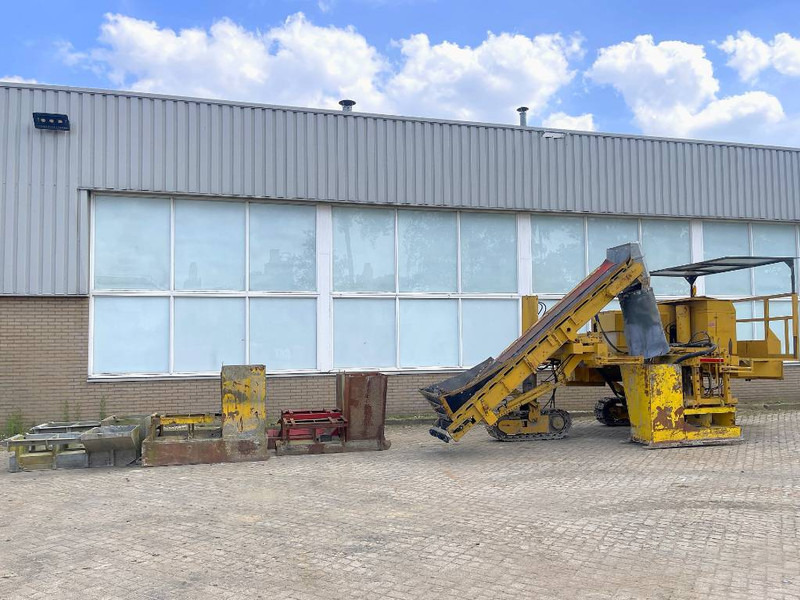 POWER CURBER 5700 - מערבל בטון: תמונה 1 POWER CURBER 5700 - מערבל בטון: תמונה 1